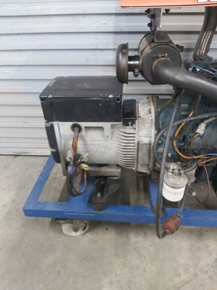 Kubota D1105 Engine with 8Kva Linz generator - Image 3
