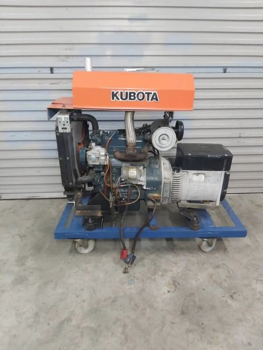 Kubota D1105 Engine with 8Kva Linz generator - Image 4