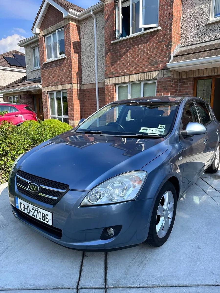 Kia Ceed 2008 - Image 1