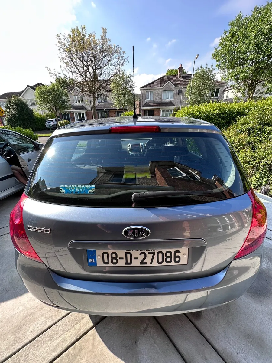 Kia Ceed 2008 - Image 2