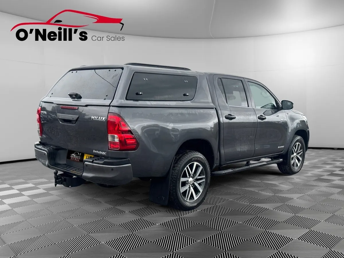 Toyota Hilux 2020 INVINCIBLE X D-4D AUTO #268 - Image 3