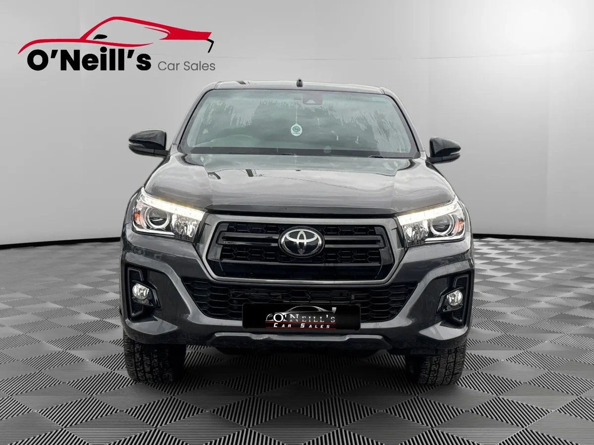 Toyota Hilux 2020 INVINCIBLE X D-4D AUTO #268 - Image 4