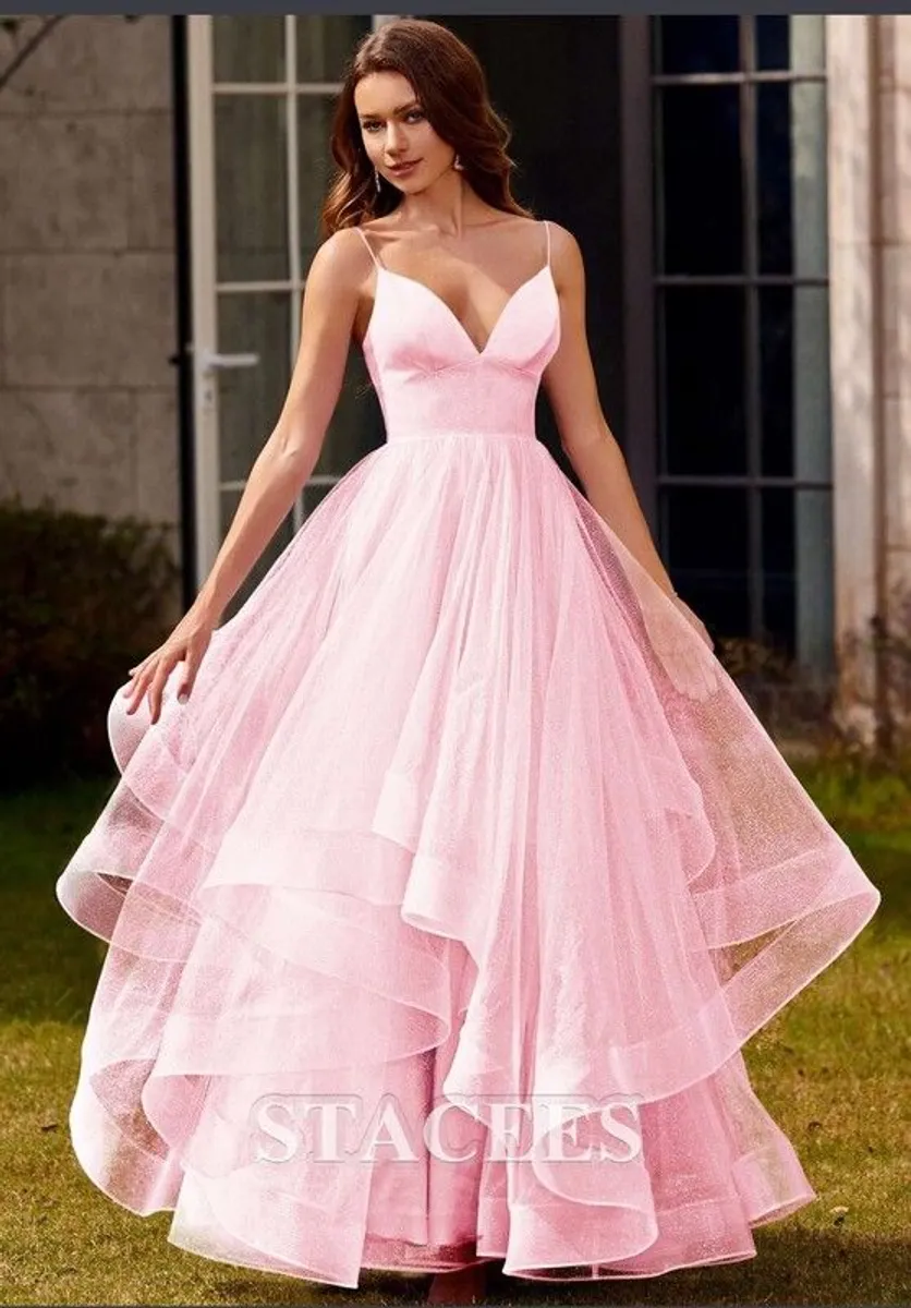 Debs dress - Image 2