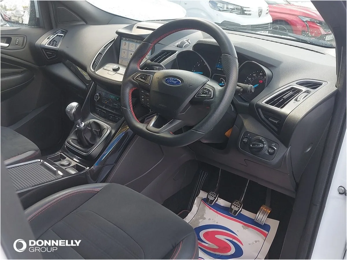 Ford Kuga Diesel Estate ST-Line - Image 4