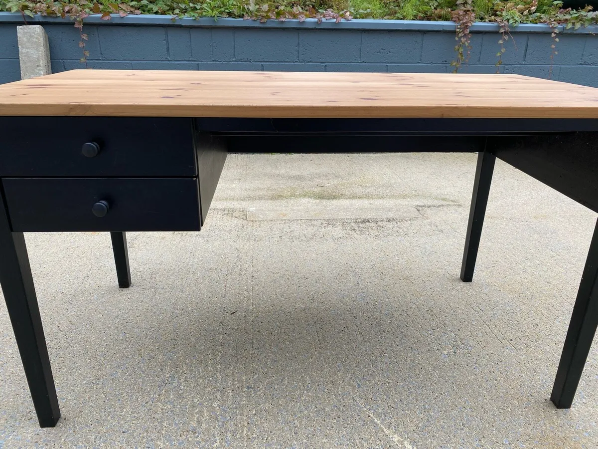 Desk - Image 1