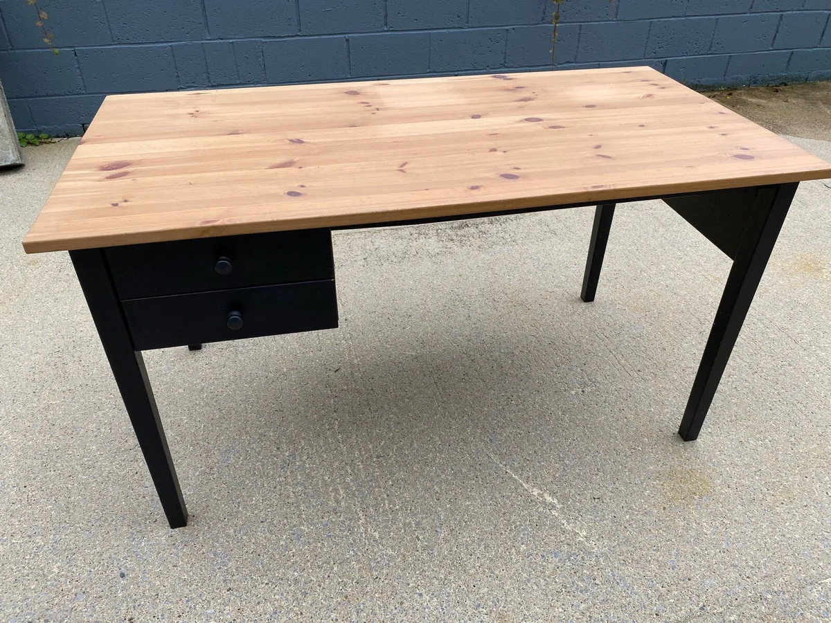 Desk - Image 2
