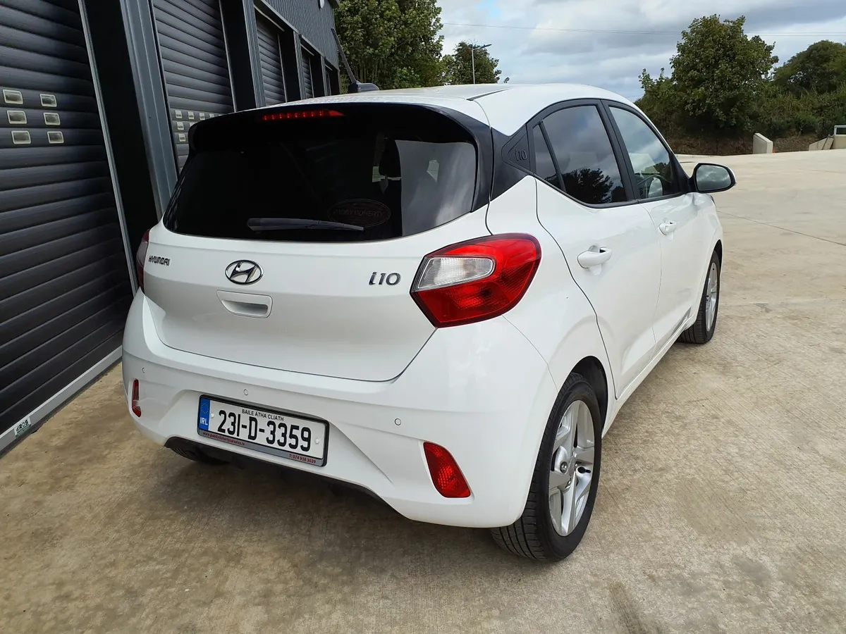 Hyundai i10 2023 - Image 3