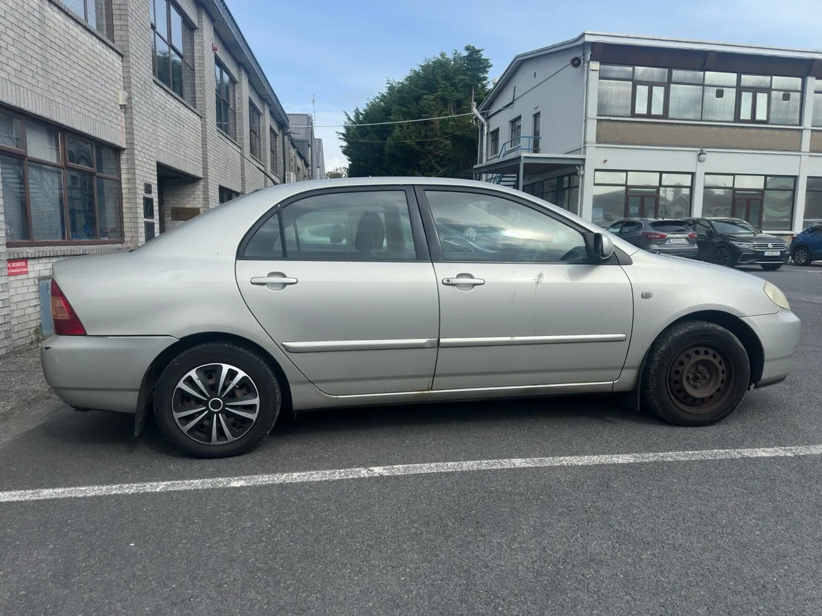 Toyota Corolla 05