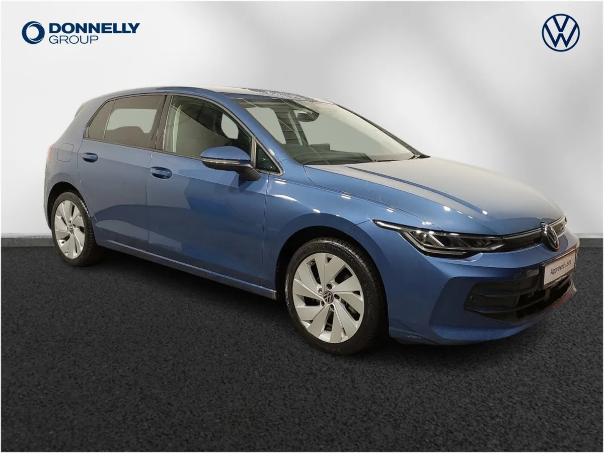 Volkswagen Golf Hatchback Match - Image 1