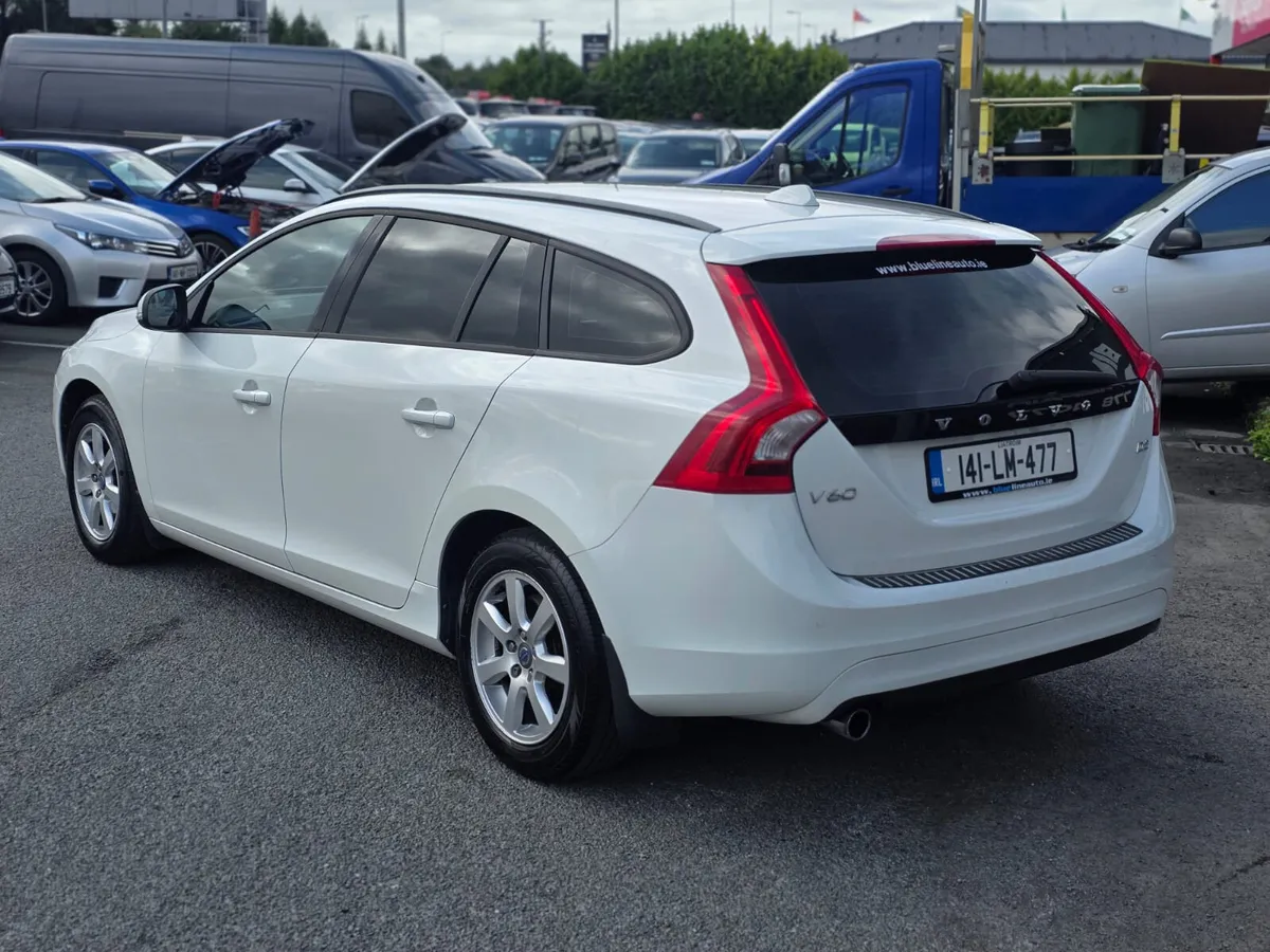 Volvo V60 Low Miles 1.6 Diesel Manual(141) - Image 3