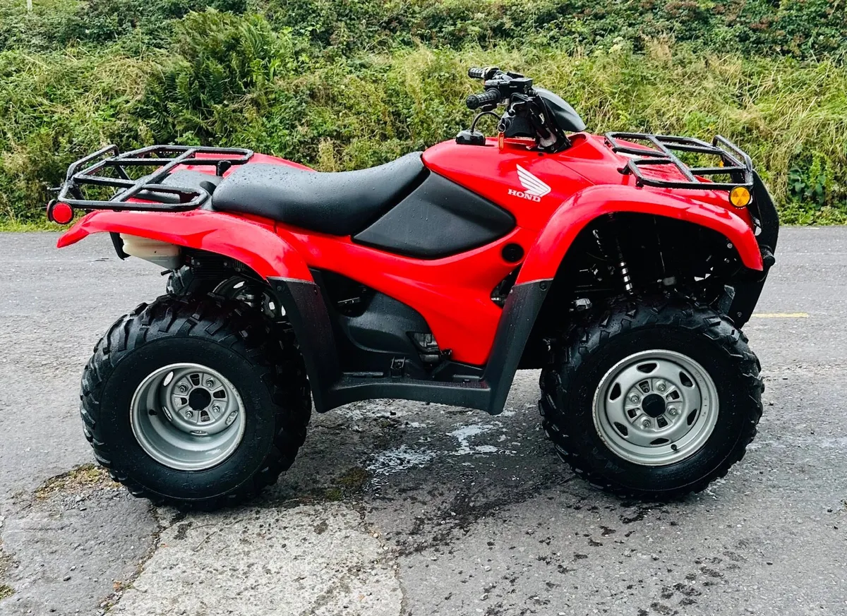 HONDA TRX420 MANUAL ORIGINAL CONDITION - Image 1
