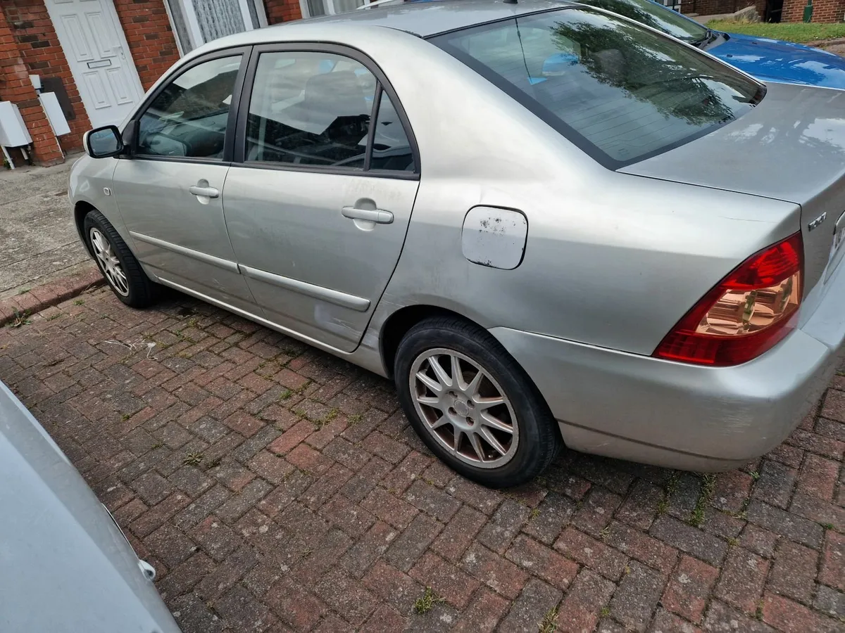 Toyota Corolla 2006 - Image 2