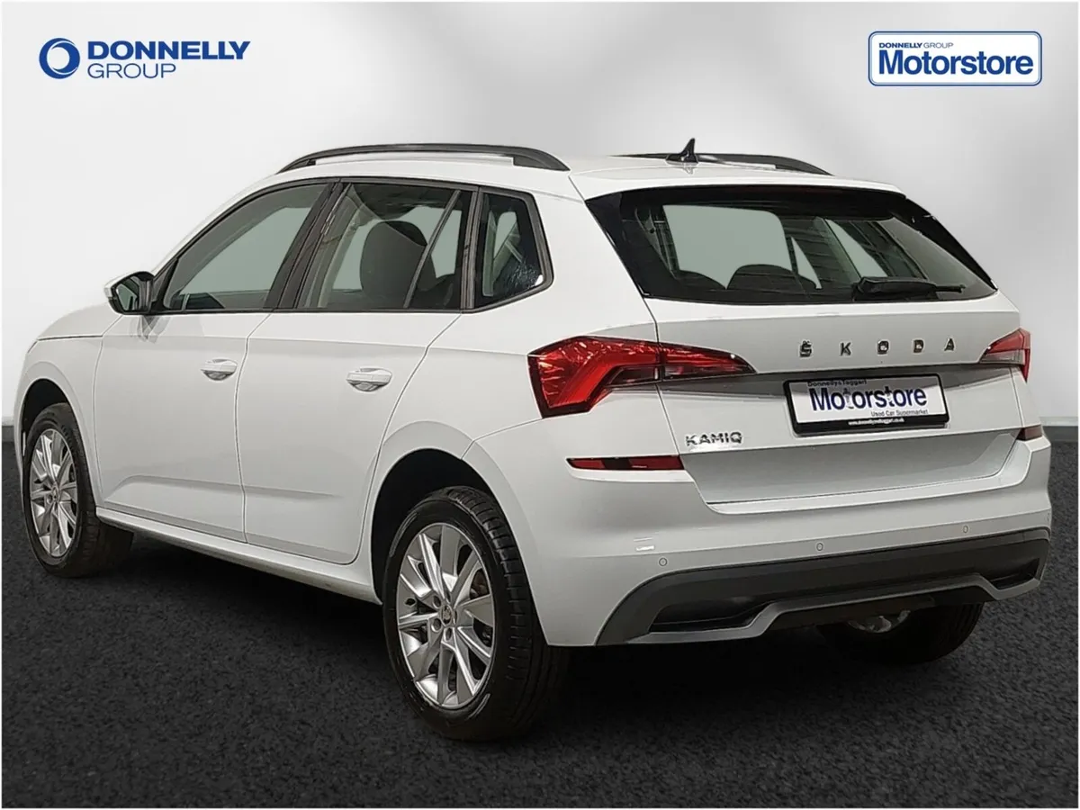 Skoda KAMIQ Hatchback SE - Image 2