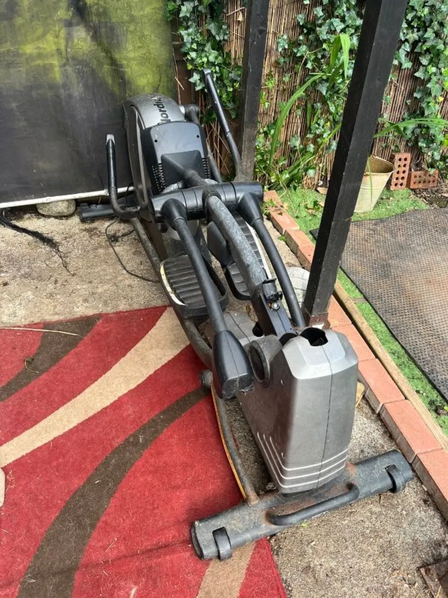 Elliptical trainer - Image 3