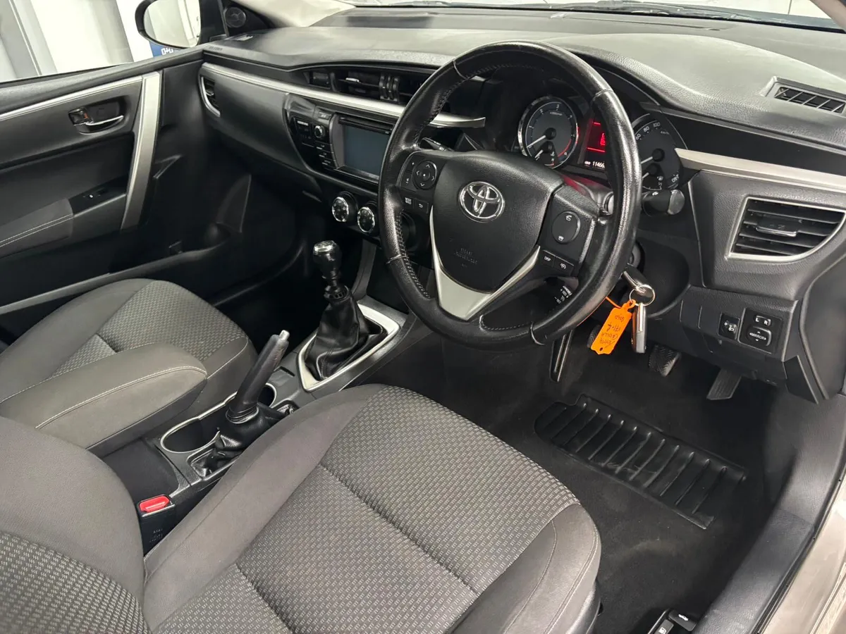 Toyota Corolla 2017 1.4. D4D LUNA - Image 3