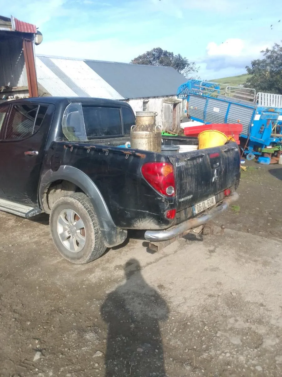 L200 - Image 1