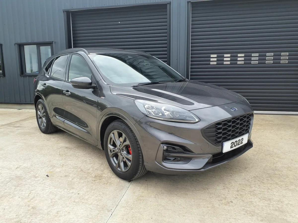 Ford Kuga 2022 - Image 2