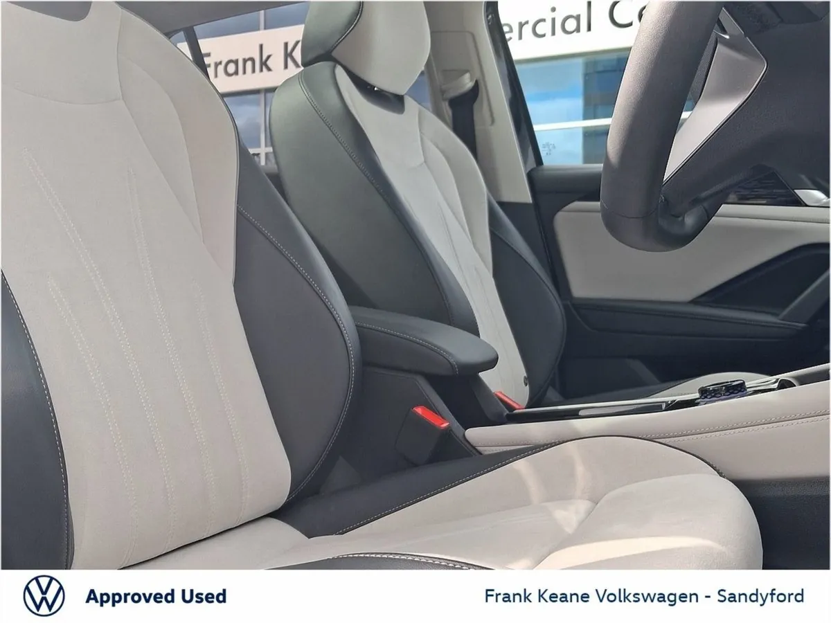 Volkswagen Tiguan  elegance  1.5 Phev 204HP Auto - Image 4
