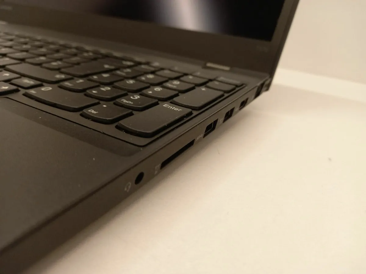 Online Auction Of A LENOVO ThinkPad T570 & More! - Image 3