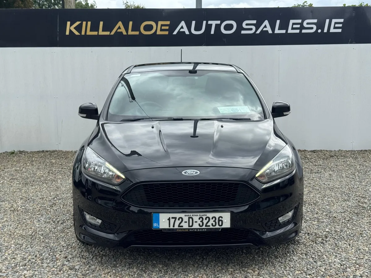 2017 Ford Focus ST-Line 1.0 - Image 2