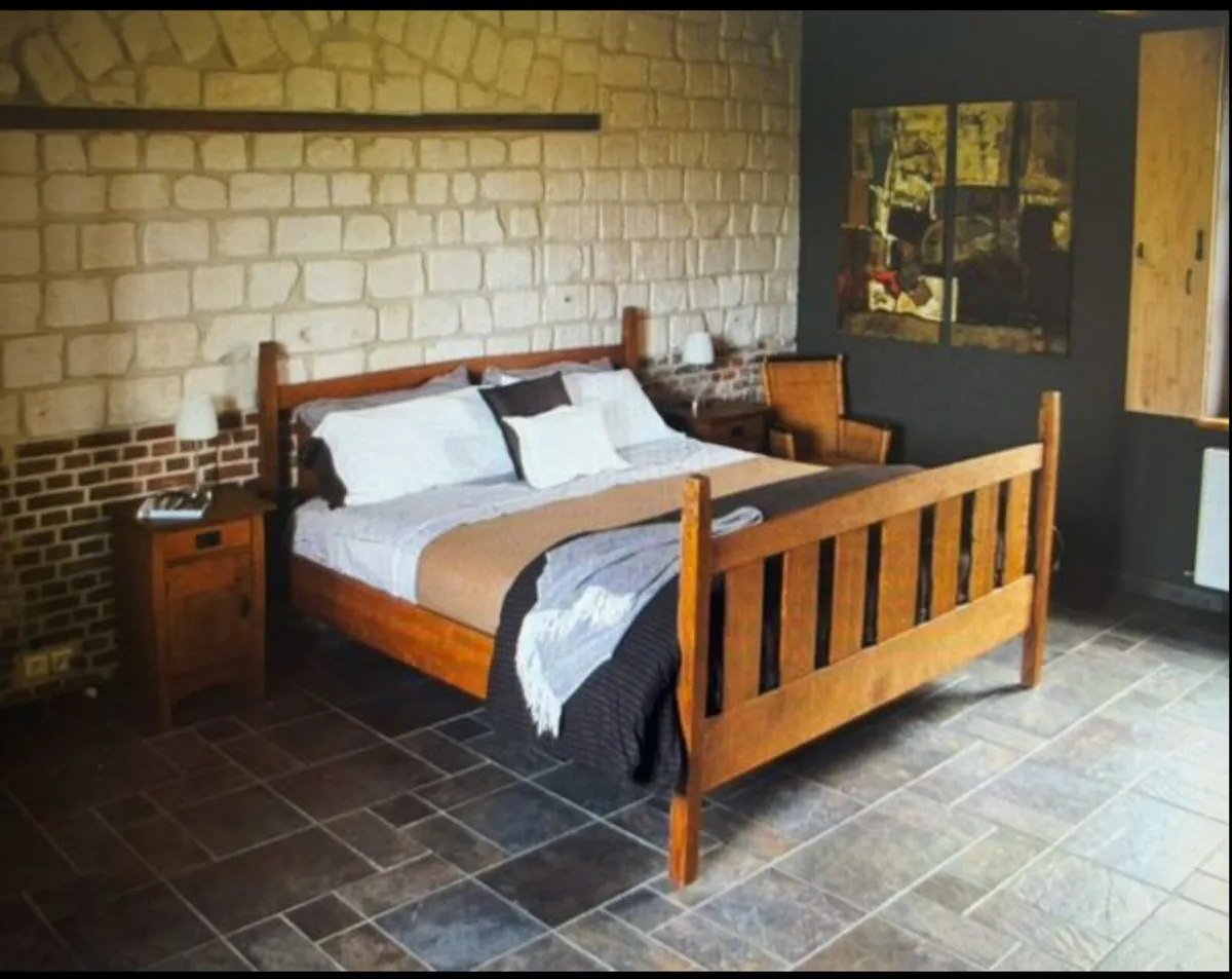 Solid oak Bedside tables - Image 1
