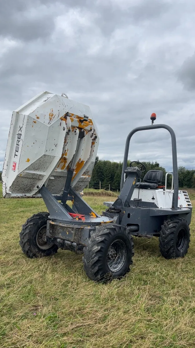 TEREX 3 ton swivel tip dumper - Image 4