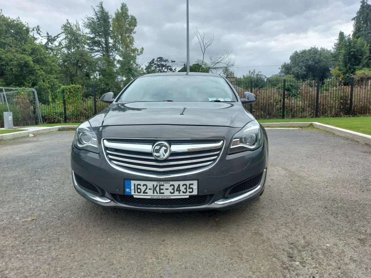 Vauxhall insignia now nct 12/2026 - Image 1