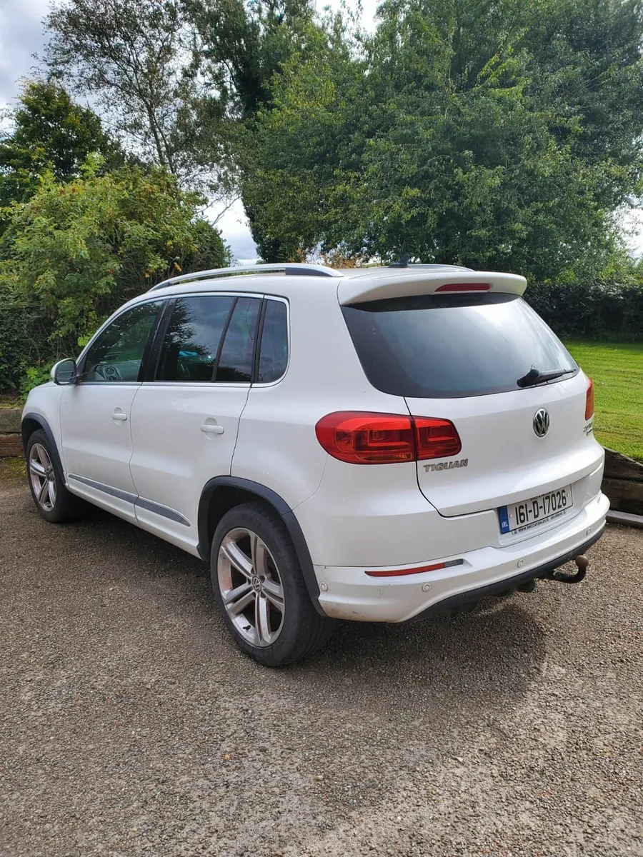 Volkswagen Tiguan 2016 - Image 3