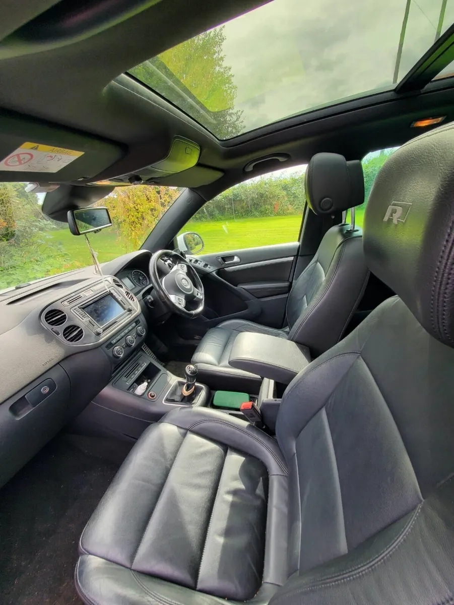 Volkswagen Tiguan 2016 - Image 2