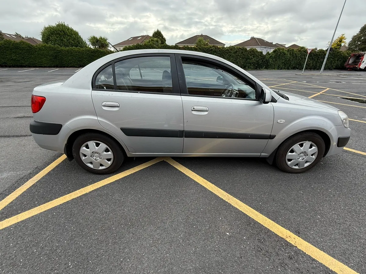2009 KIA RIO DIESEL SALOON - Image 4