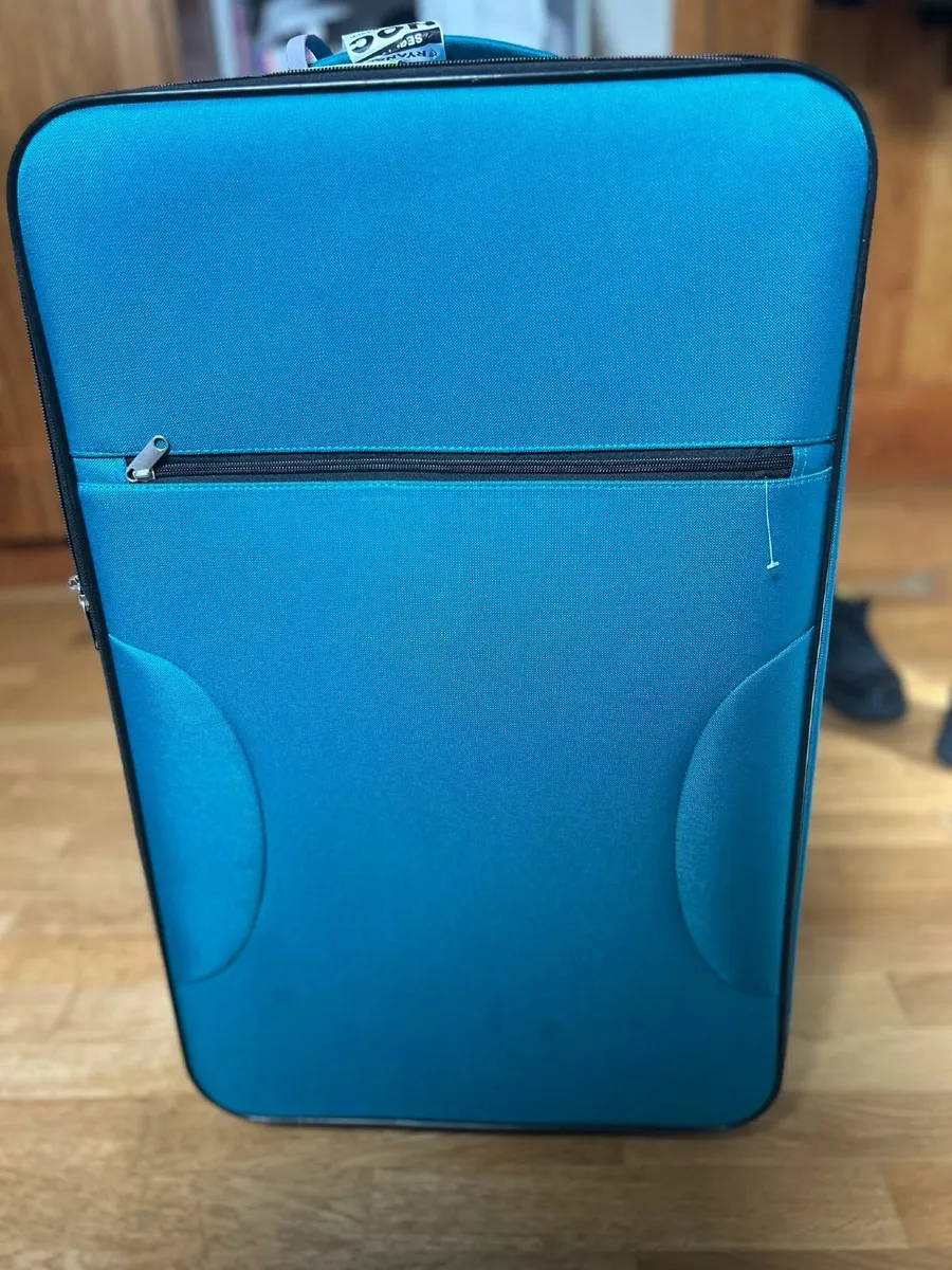 20 KG Travel Suitcase - Image 2
