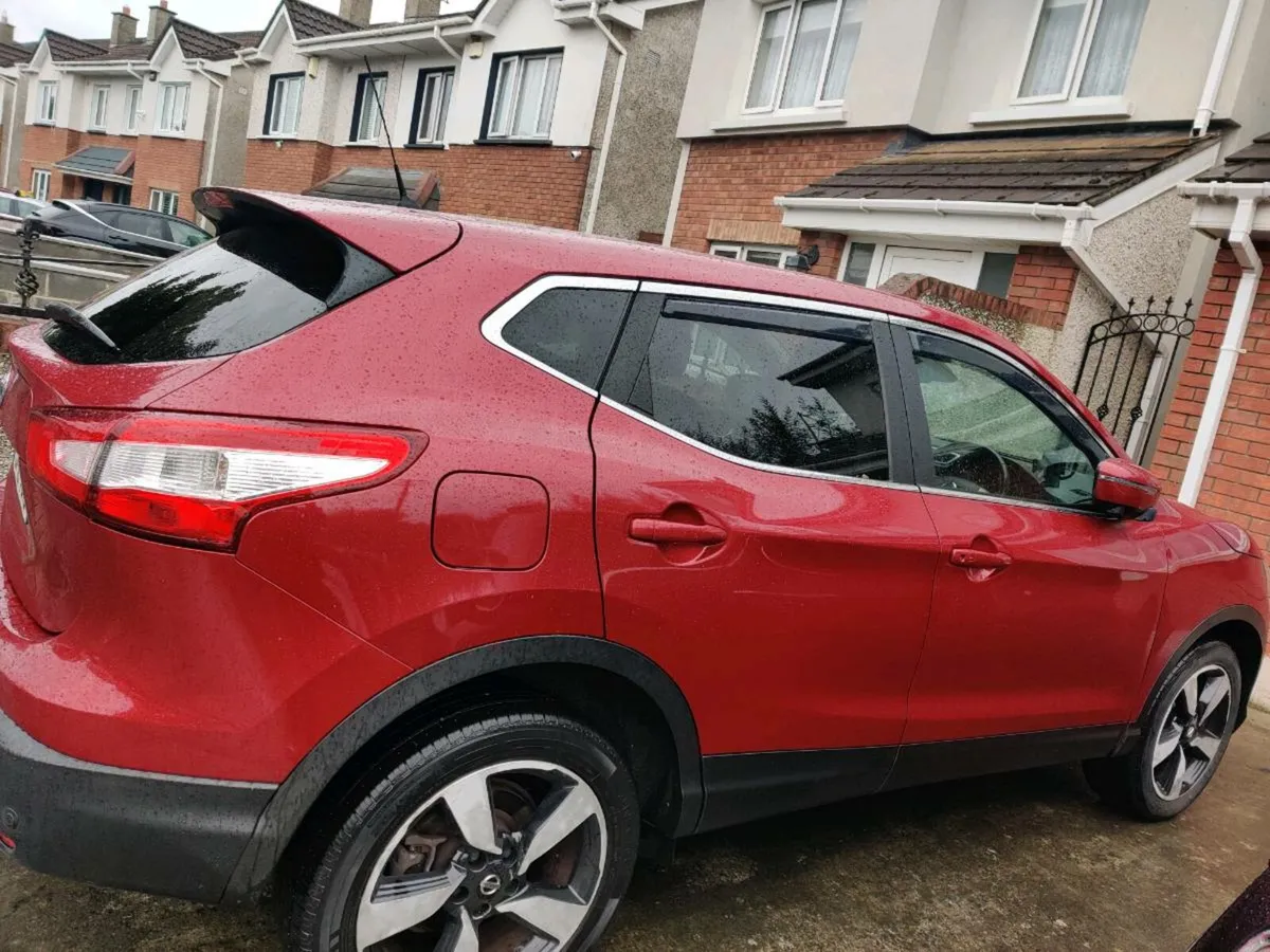 Nissan qashqai car 2015 model - Image 3