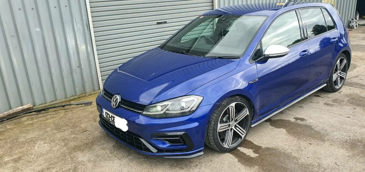 172 VW GOLF R - Image 1