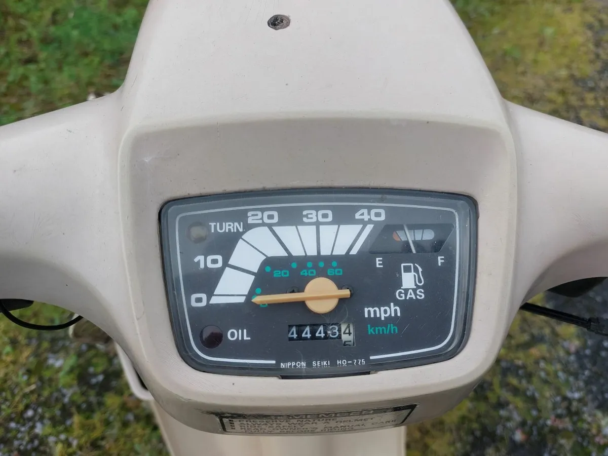 Honda Melody Scooter 50cc - Image 2