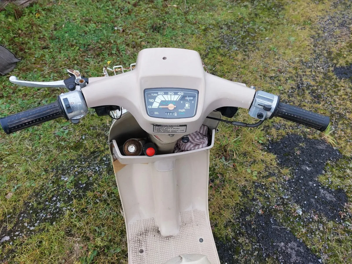 Honda Melody Scooter 50cc - Image 3