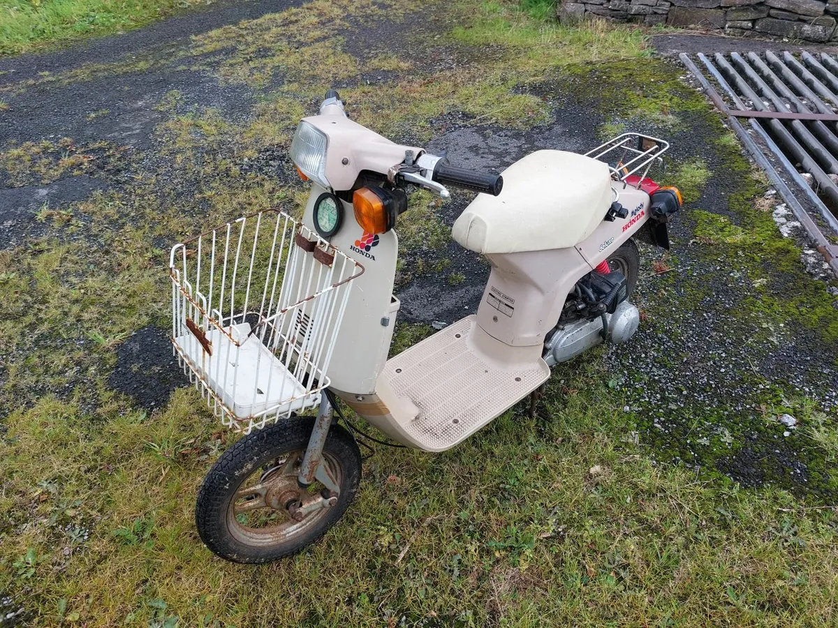 Honda Melody Scooter 50cc - Image 1