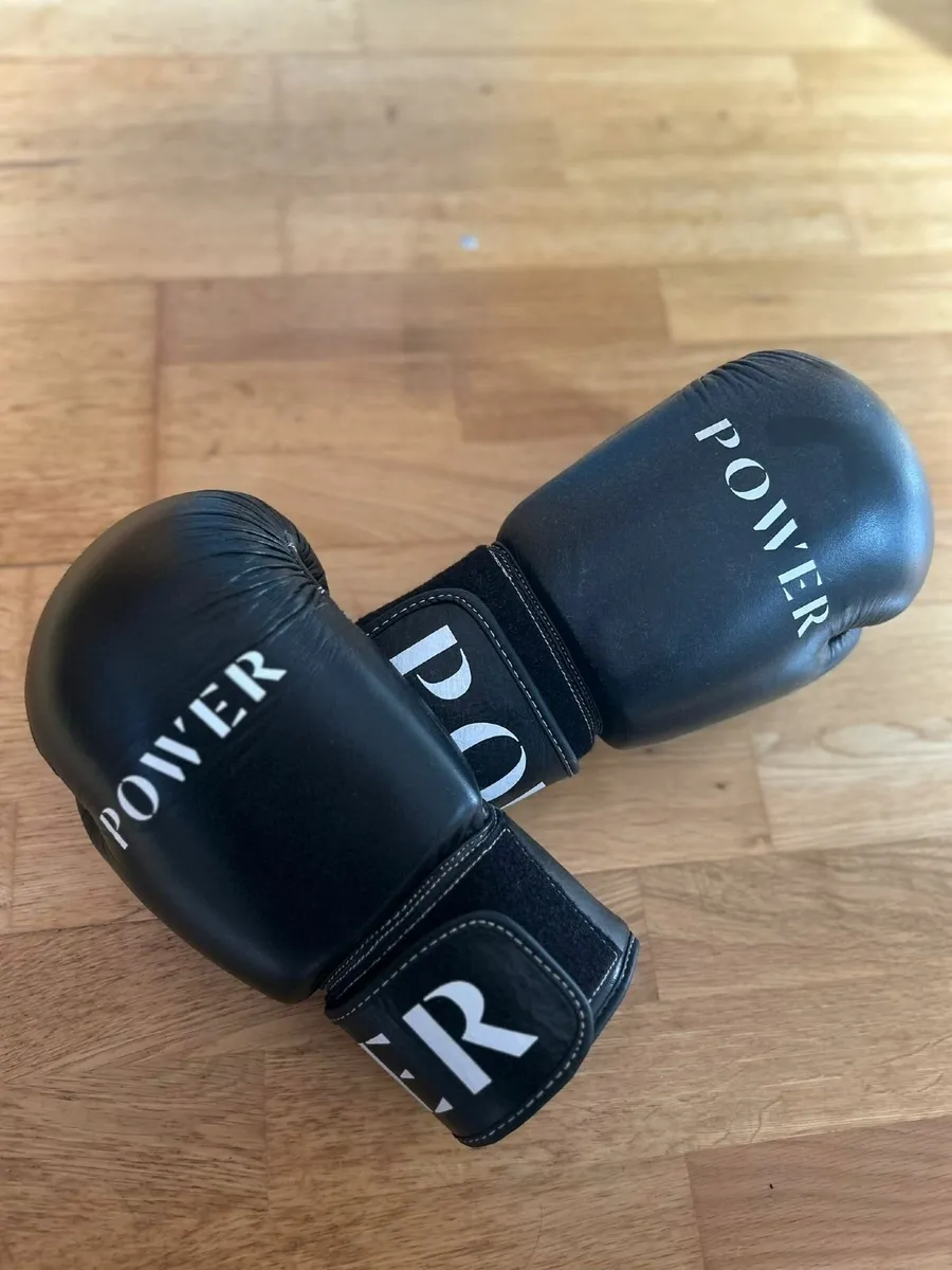 boxing gloves - Image 2