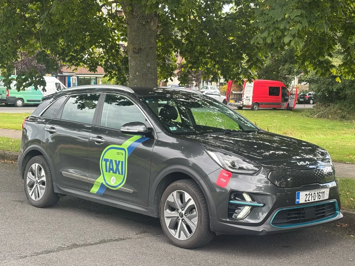 KIA E-NIRO TOP SPEC GREAT VALUE - Image 1