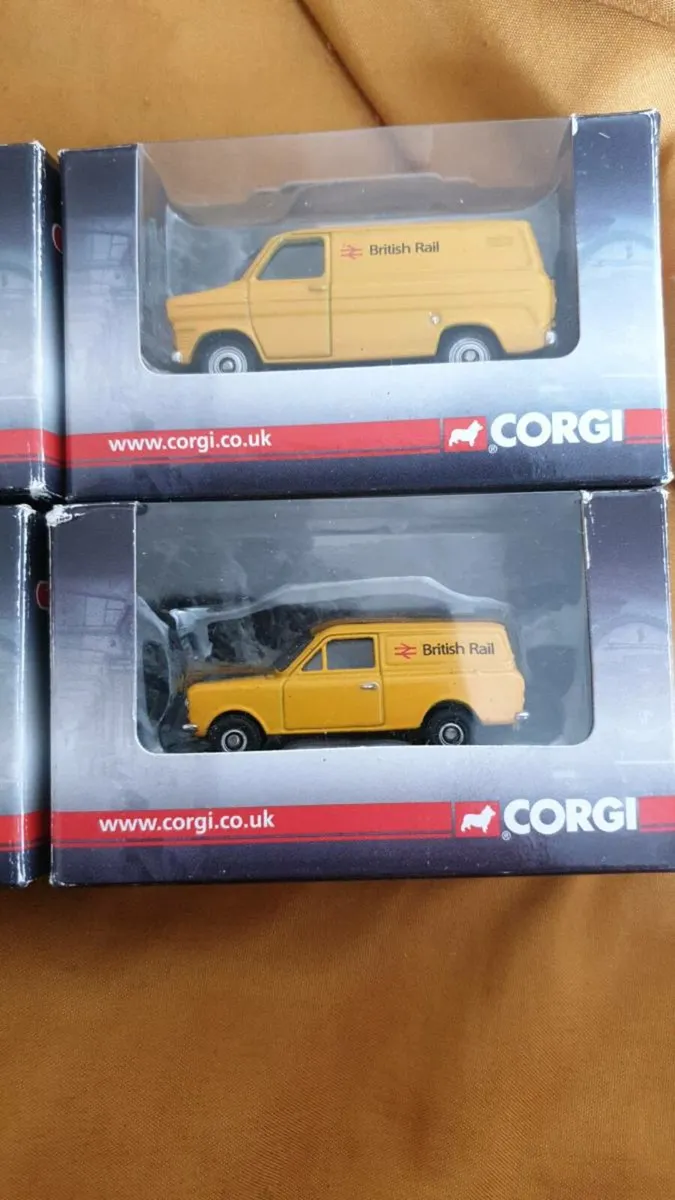 CORGI BRITISH..MAIL DIE.CASTS. SET OF 4 - Image 3
