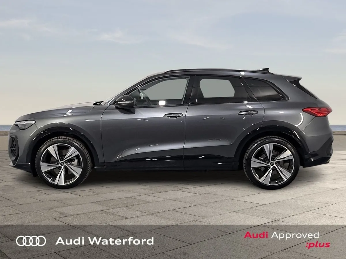 Audi Q5 Launch Edition 40 TDI Quattro S Line From - Image 4
