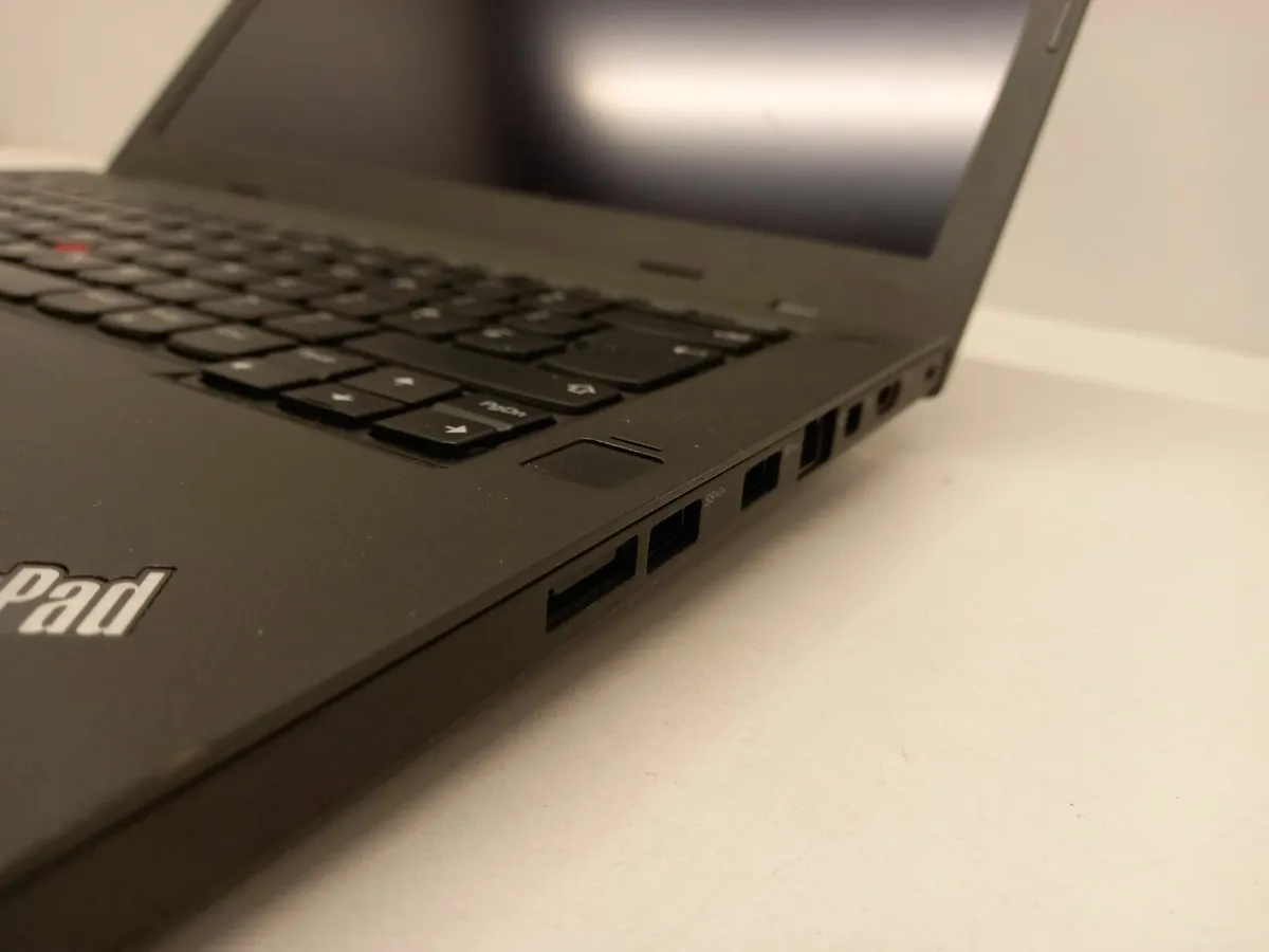 Online Auction Of A LENOVO ThinkPad T470p & More! - Image 4