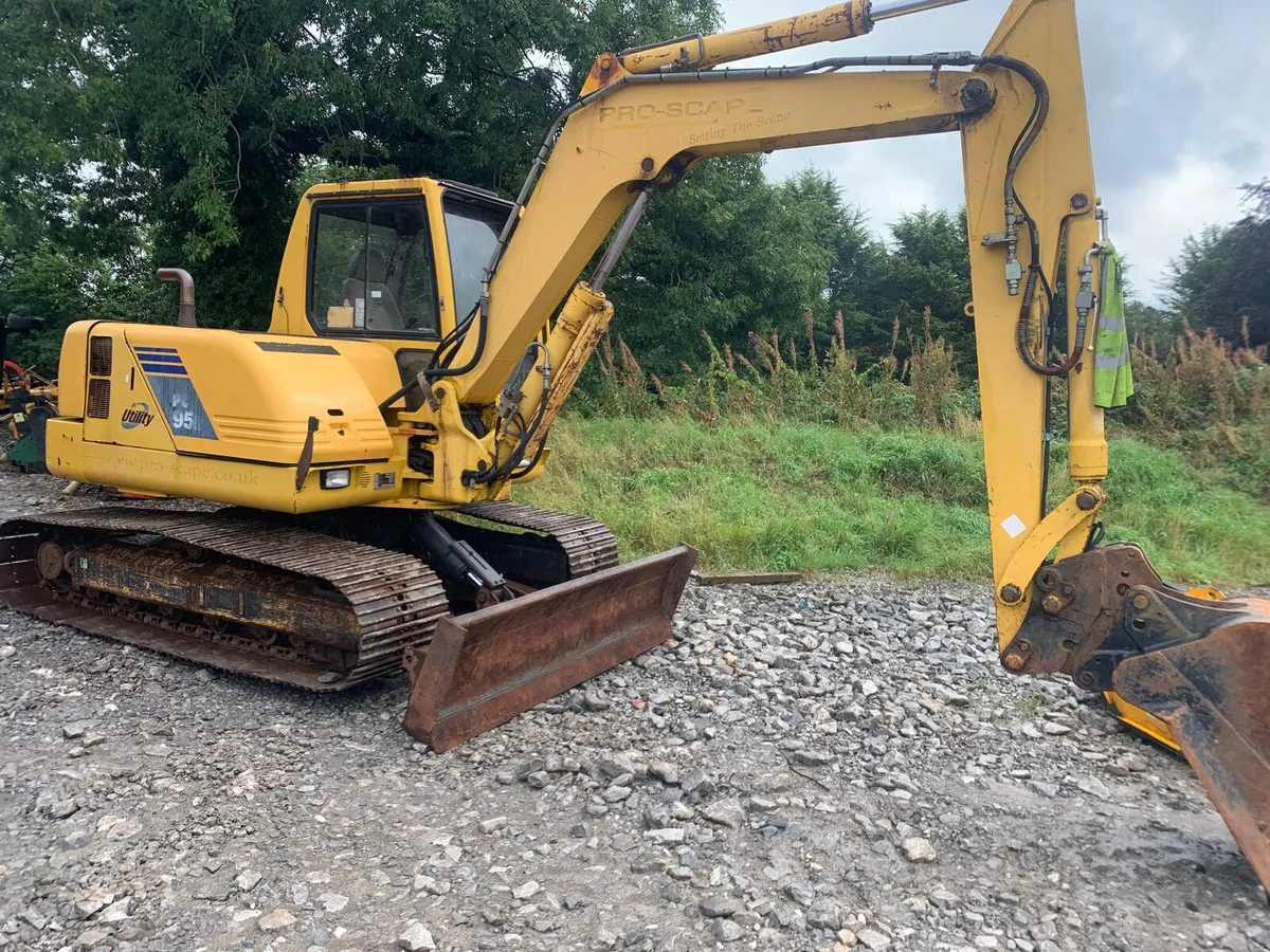 KOMATSU PC95 DIGGER : 11018261 - Image 1
