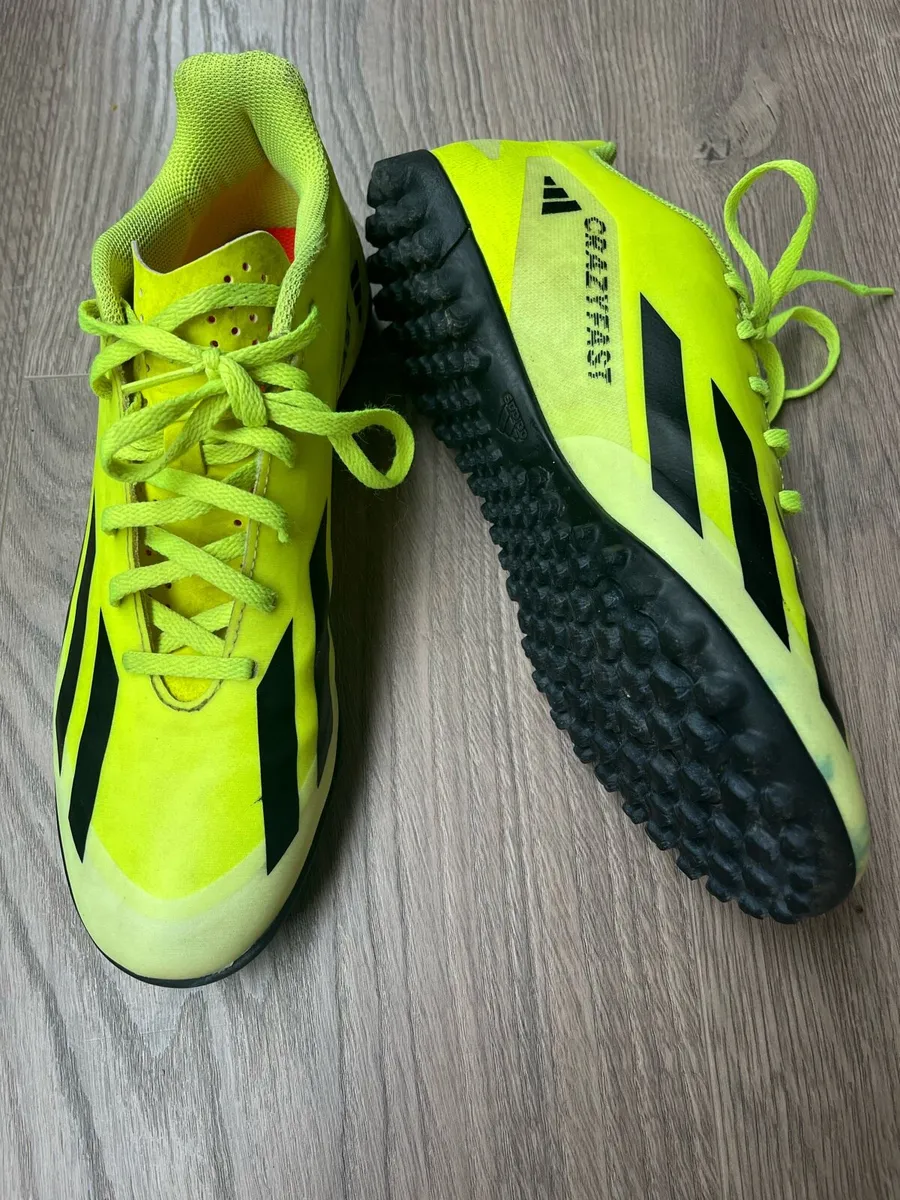 Astro football boots - Image 3