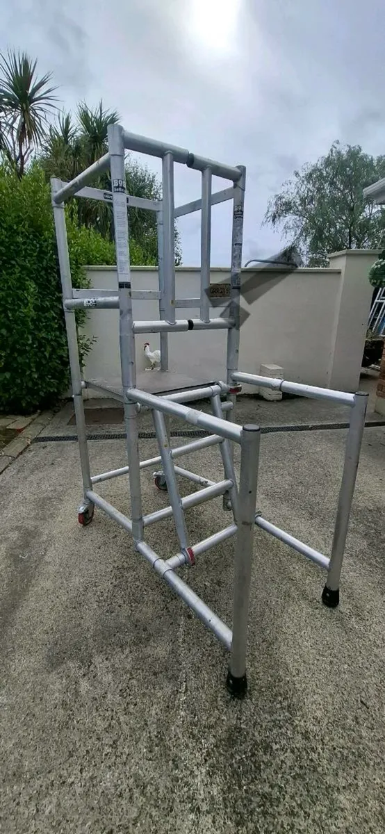 Boss Pod 1000 Alliminuim platform new- safety cage - Image 1