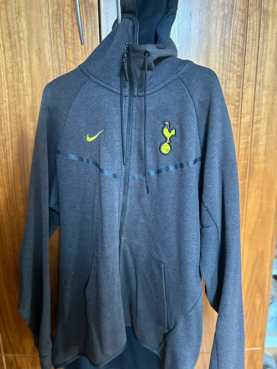tottenham hotspur nike fleece hoodie charcoal grey