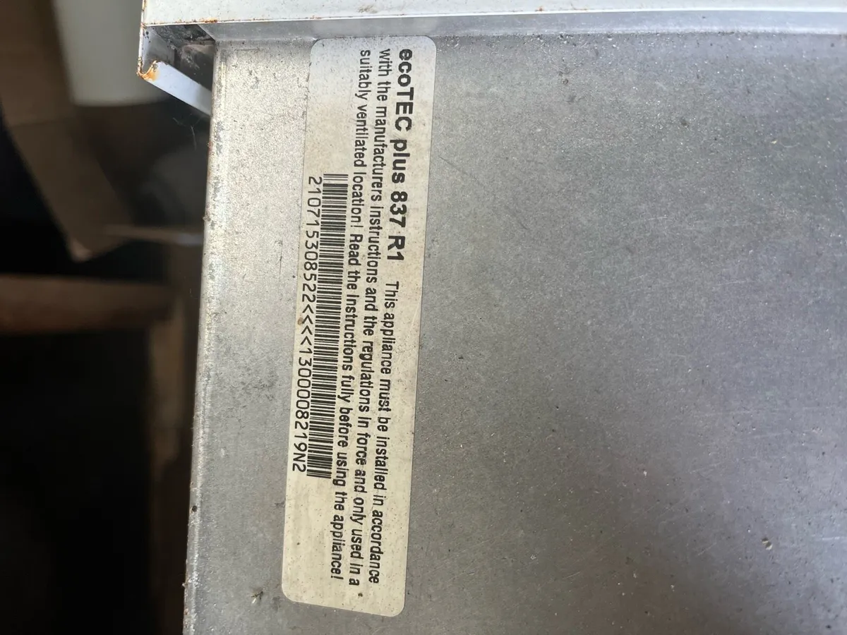 Valiant gas boiler - Image 4