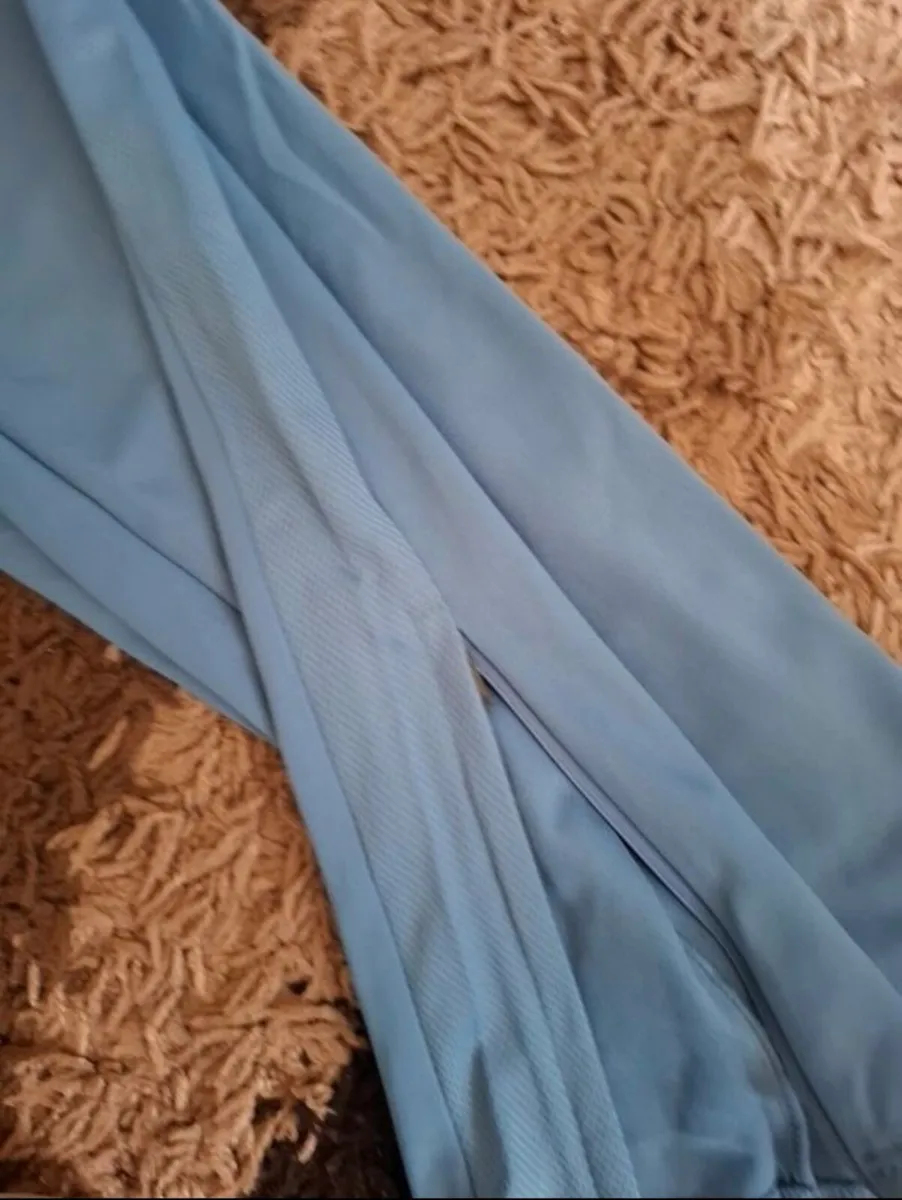 Boys nike tracksuit bottoms age 12 - Image 4