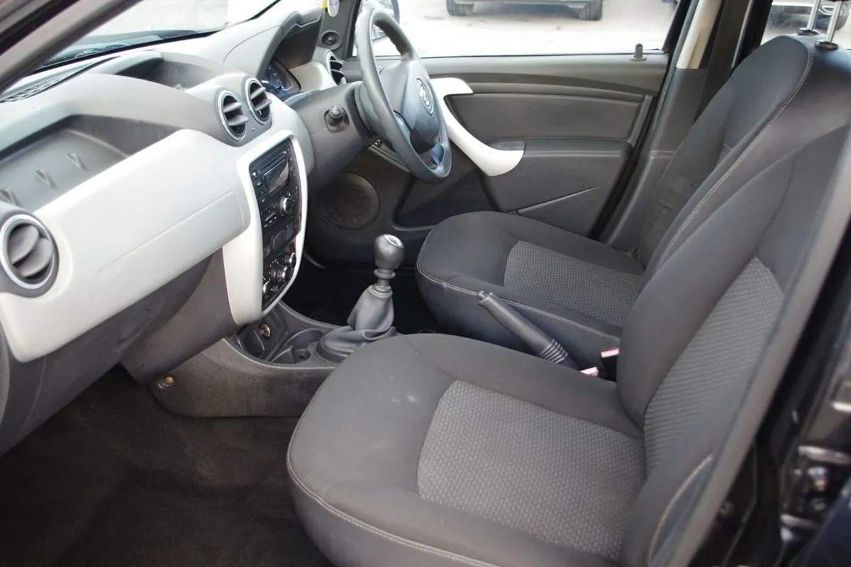 Dacia Duster 2013 - Image 4