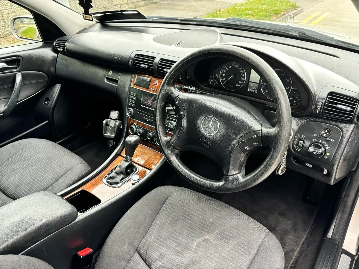 Mercedes C180 Automatic NCT 05/2026 - Image 4