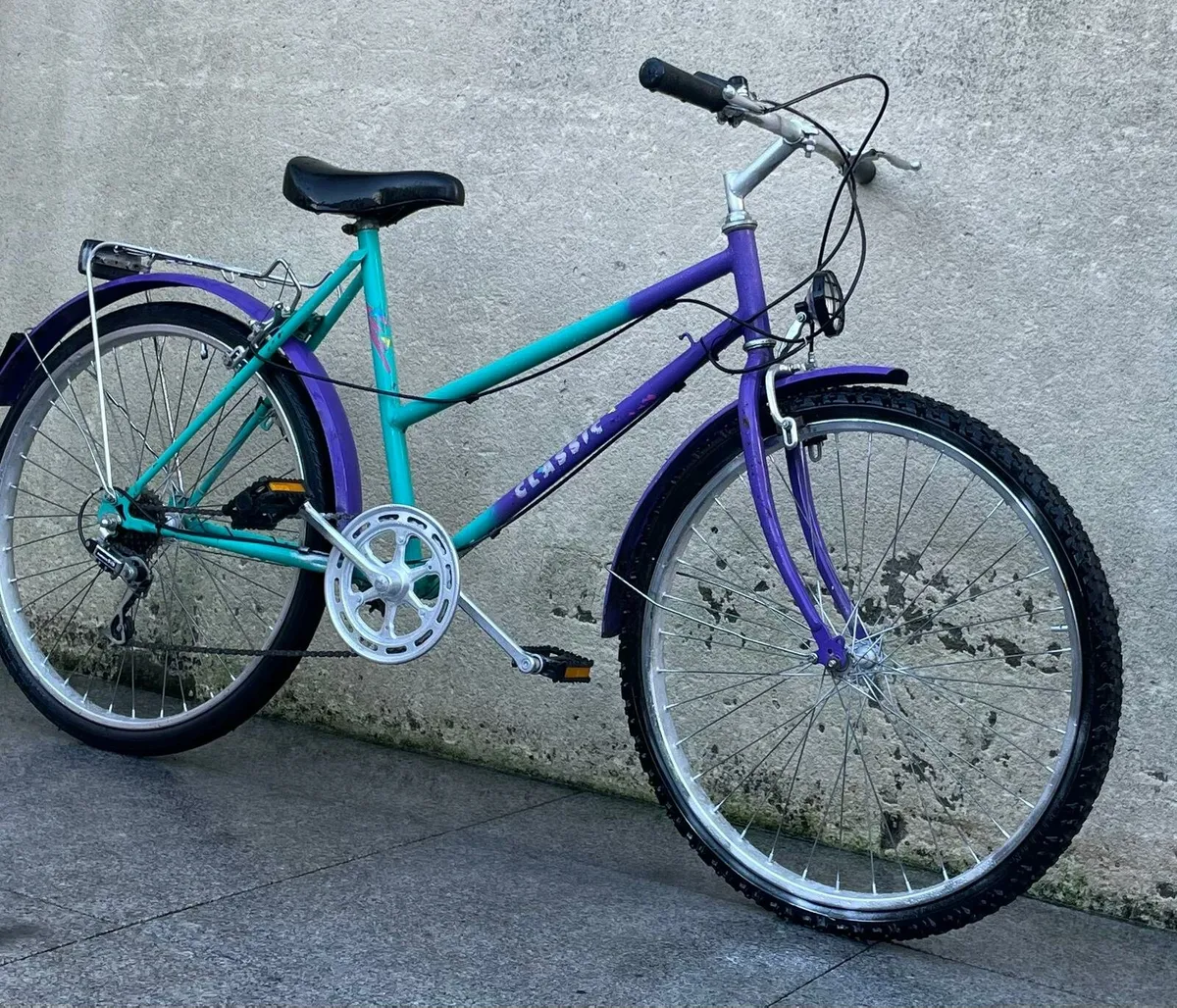 Ladies bicycle - Image 3